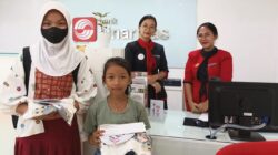 Kenalkan Fungsi Bank, Anak TBM Lentera Pustaka Sambangi Kantor Bank Sinarmas