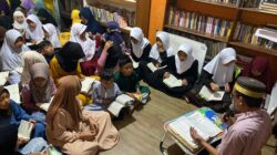 Anak-anak TBM Lentera Pustaka Khataman ke-1 dan Takjilan, Ngalap Berkah Ramadan