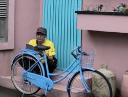 Buku, Setia Menunggu Sampai Kita Siap