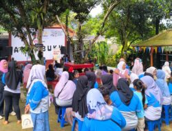 Ibu-Ibu Antar Anak Ke TBM, Memilih Circle Masa Depan Anaknya