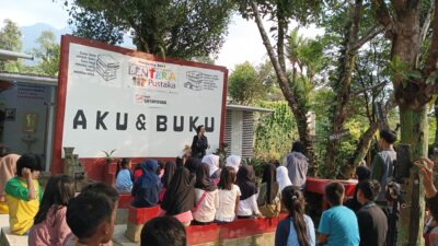 Peringati Hari Anak Nasional, IAR Indonesia Edukasi Kenali Satwa di TBM Lentera Pustaka