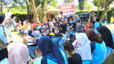 Membaca Memang Butuh Keberanian