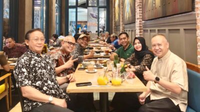 Ketawa Ala Kawan Lama DPLK