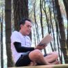 Nyantai Baca Buku Ketika Usia Melewati 50 Tahun, Apalagi…?