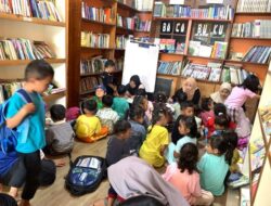 Abolisi – Amnesti dan Kelas Prasekolah TBM Lentera Pustaka