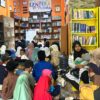 Selalu Ada Luka di Taman Bacaan