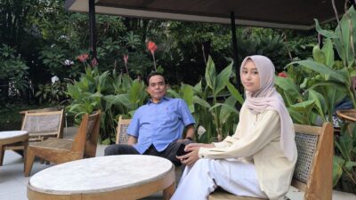 Ngobrol Bareng Anak Cewek, Saya Mau Ngapain Lagi Coba?