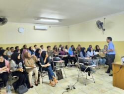 Rileks tapi Serius, Mahasiswa Unindra Ikuti Kuliah Perdana Jurnalistik