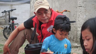 Literasi Konflik, Jadikan Musuh sebagai Jalan Baru Kesuksesan
