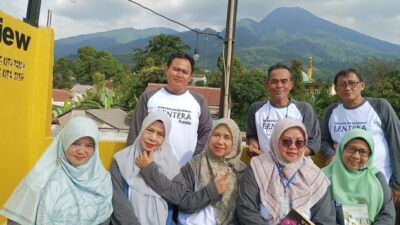 Obrolan Sesama Teman Kuliah, Tunjukkan Aja Senangmu