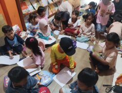 Jangan Mempersulit Diri Sendiri, Lebih Baik Membaca