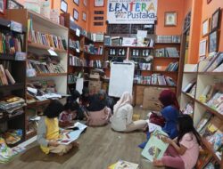 Di Taman Bacaan, Belajar Melihat Kebaikan di Setiap Keburukan