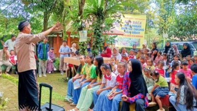Uang Hanya Alat Bukan Tujuan di Taman Bacaan