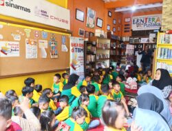 Jangan Memaksa Siapapun di Taman Bacaan