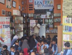 Taman Bacaan di Tengah Masyarakat yang Suka Hiburan, Gimana Nasibnya?