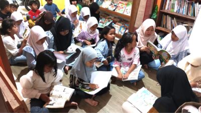 Hikmah Puasa di TBM: Hidup Ini Terlalu Singkat bila Dijalani dengan Standar Orang Lain