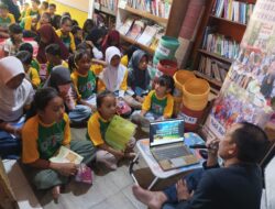 Tenang di Taman Bacaan